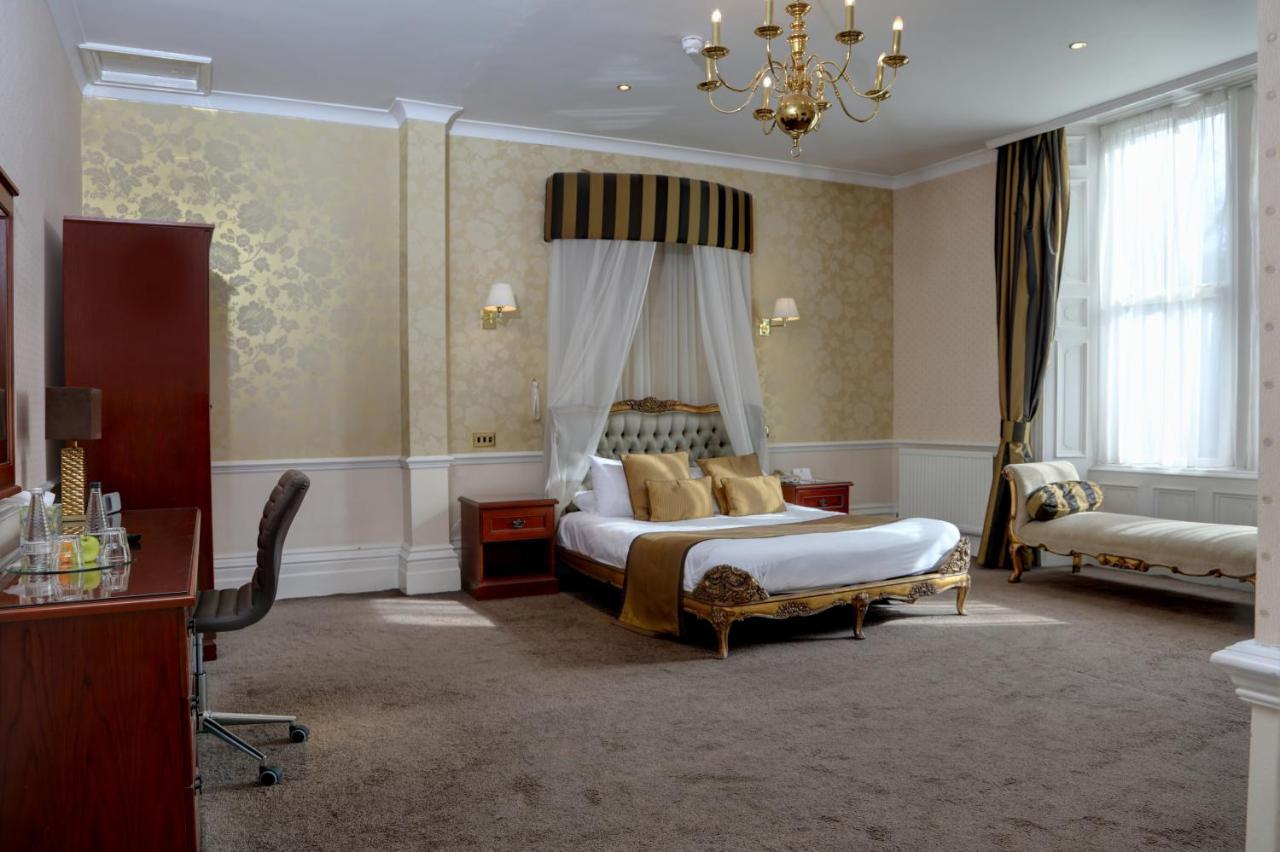 Burnley North Oaks Hotel&Leisure Club Eksteriør bilde