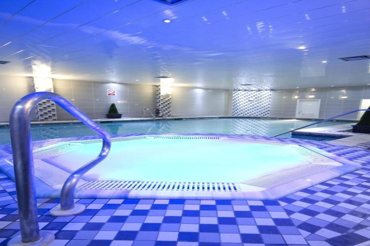Burnley North Oaks Hotel&Leisure Club Eksteriør bilde